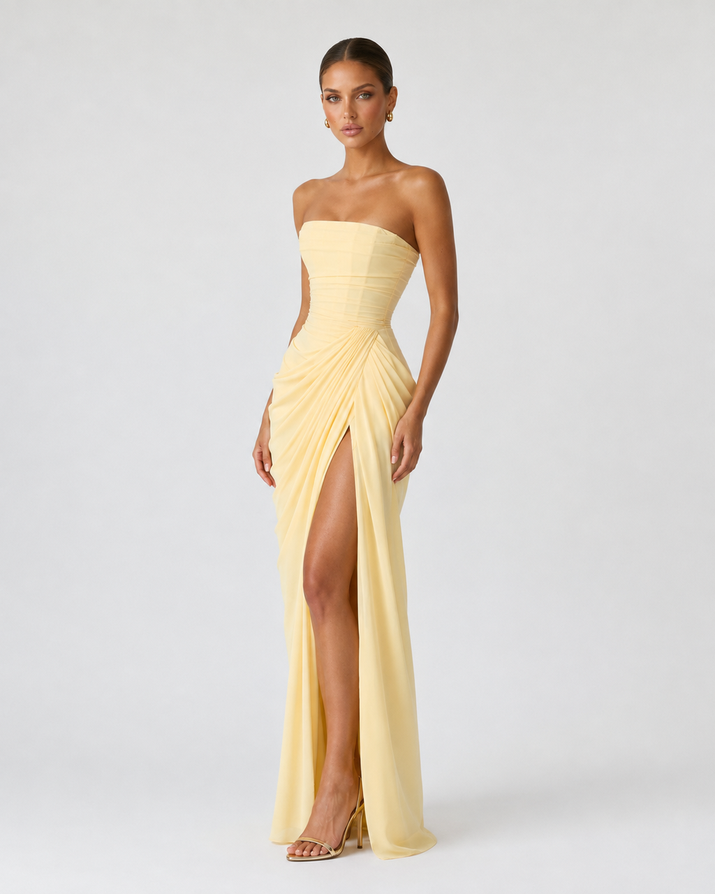 Constanza™ | Vestido largo strapless amarillo claro