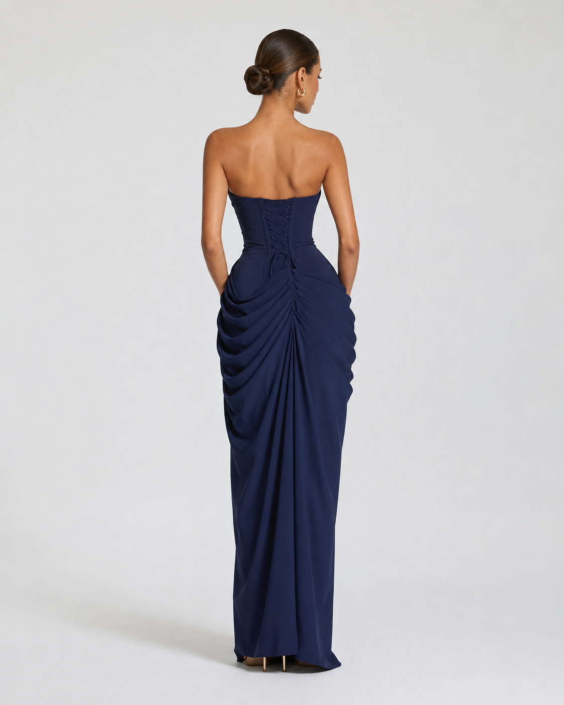 Constanza™ | Vestido largo strapless azul marino