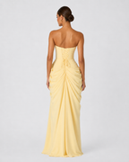 Constanza™ | Vestido largo strapless amarillo claro