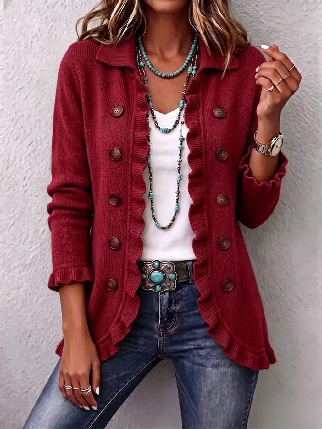 Adelina™ | Chamarra lisa con holanes rojo rubí