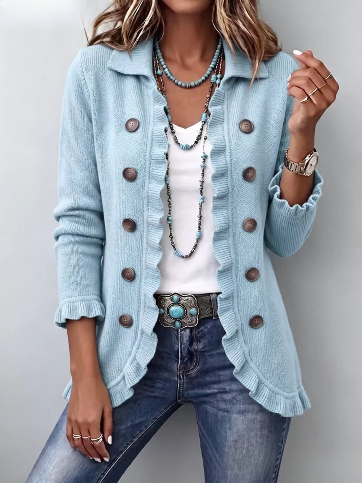 Adelina™ | Chamarra lisa con holanes azul empolvado
