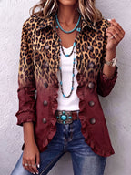 Carmen™ | Chamarra animal print con holanes leopardo vino
